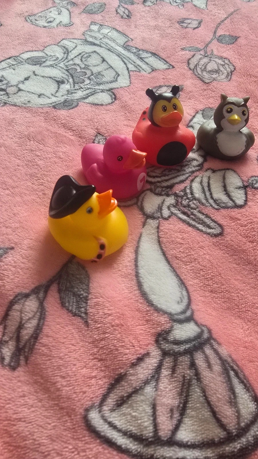 Lot x 4 pequeno pato de banho novo – photo 2